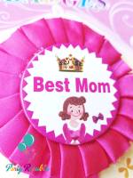 แม่ คุณแม่ วันแม่ วันเกิดแม่ สุดยอดคุณแม่ เข็มกลัด เข็ดกลัดวันแม่ เข็มกลัดติดเสื้อ ของขวัญวันแม่ Best Mom Mother Mommy Mum Brooch Pin Party Badge Prop