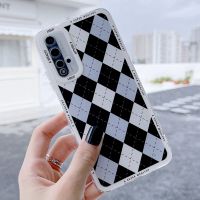 [HOT] โทรศัพท์เคสสำหรับ Xiaomi Poco X3 NFC M3 Pro F3 11T 11 Lite 12 Redmi Note 11 10 9 8 Pro 7 10C 9C 9A Retro Lattice นุ่ม