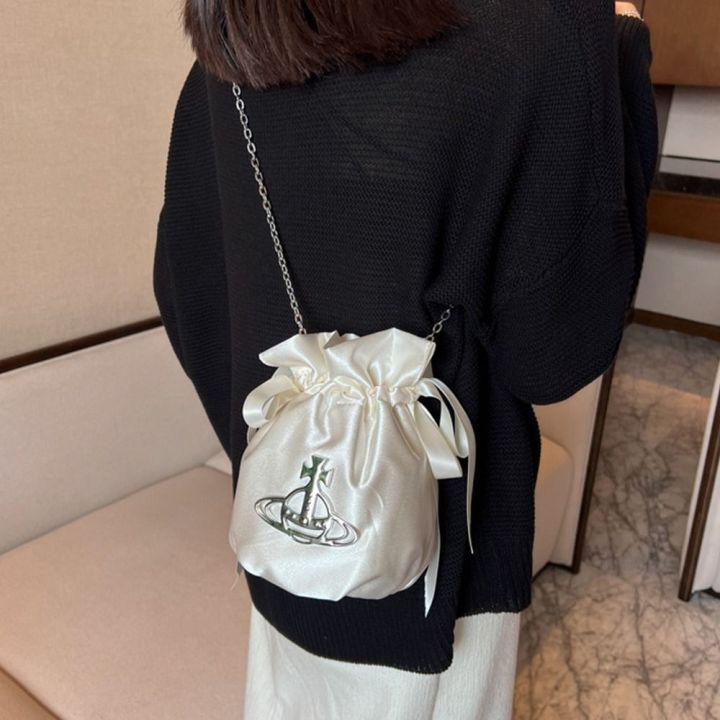 therye-กระเป๋าถือผู้หญิง-กระเป๋าถือผ้าไหมหนัง-pu-ขนาดเล็กสุดเท่กระเป๋าทรงถังดีไซน์กระเป๋าหูรูด