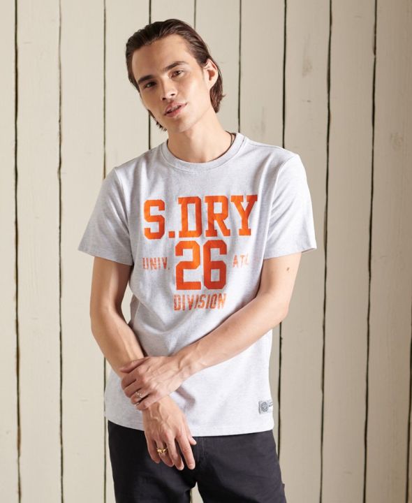 superdry-track-amp-field-t-shirt-เสื้อยืด-สำหรับผู้ชาย