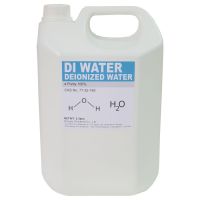 Di Water (Deionized water) 5 Liters น้ำกลั่นบริสุทธิ์ สำหรับงาน เครื่องสำอาง ห้องแล็บ ล้างอุปกรณ์การแพทย์ ใส่เตารีดไอน้ำ งานจิวเวลรี่