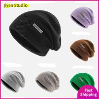 JIYAN2866 สีทึบทึบ หมวกถักนิตติ้ง ฤดูหนาวใบไม้ร่วง กันลม หมวกลำลองสตรี แฟชั่นสำหรับผู้หญิง ฝากระโปรงอุ่น ฝาปิดกอง ผู้หญิงผู้ชาย