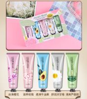 ?New ครีมทามือ hand cream Set E =5 ชิ้น ? พร้อมแพคเกจสวยหรู สำหรับให้เป็นของขวัญก้ได้  กลิ่นหอม สำหรับทามือ ให้นุ่ม เนียนน่าสัมผัส