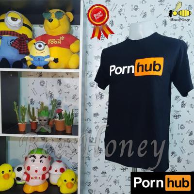 เสื้อยืด แฟชั่น pornhub สุดเท่ห์ เริ่มต้น 150 (ผ้าดี cotton100, สกรีนแบบเฟล็ก PU)