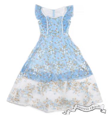 [Surreal Objects] Blue Flower Lace Maxi Dress เดรสลูกไม้ลายดอก สีฟ้า