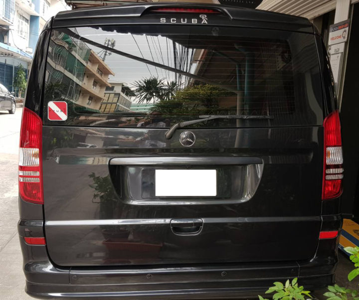 benz-vito-viano-tail-light