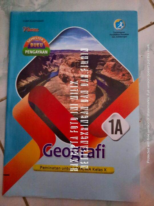 LKS Geografi Kelas 10 X SMA MA Semester 1 K13 Rev 2018 Kharisma Indah K ...