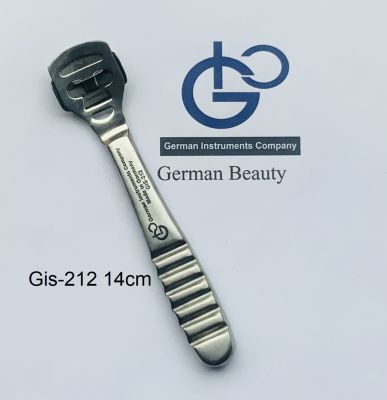German Instruments ที่ขูดส้นเท้า  Com Cutter   ขนาด 14 cm  รุ่น  Gis-212