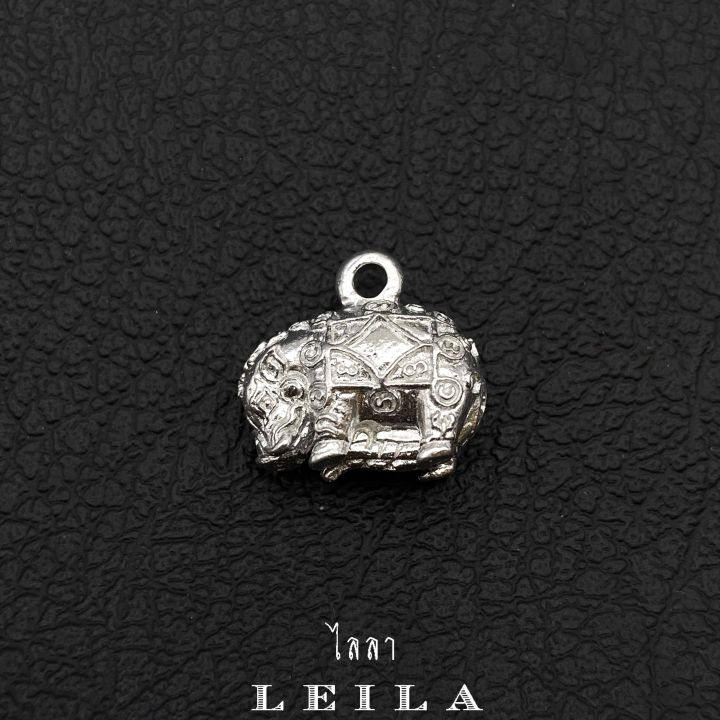 leila-amulets-หมูตัวบาท-พร้อมกำไลหินฟรีตามรูป