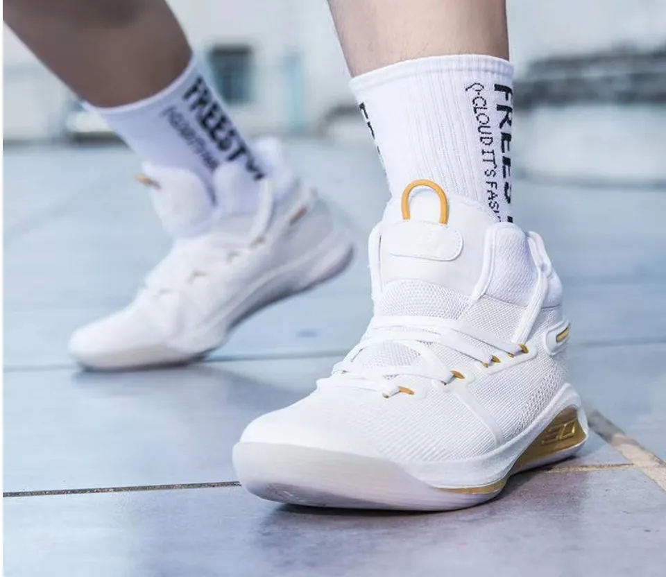 curry 6 white kids