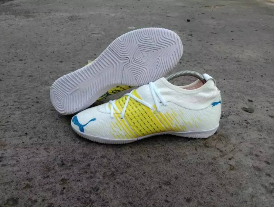 Sepatu Futsal Puma Future Z 1 1 Neymar White Yellow Blue Semi Boot Barang Sampai Baru Bayar Lazada Indonesia