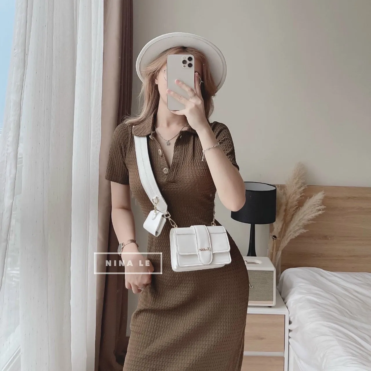 Váy đầm nữ body tay ngắn cổ sơmi có nút chất thun kim cương dễ thương, quí phái