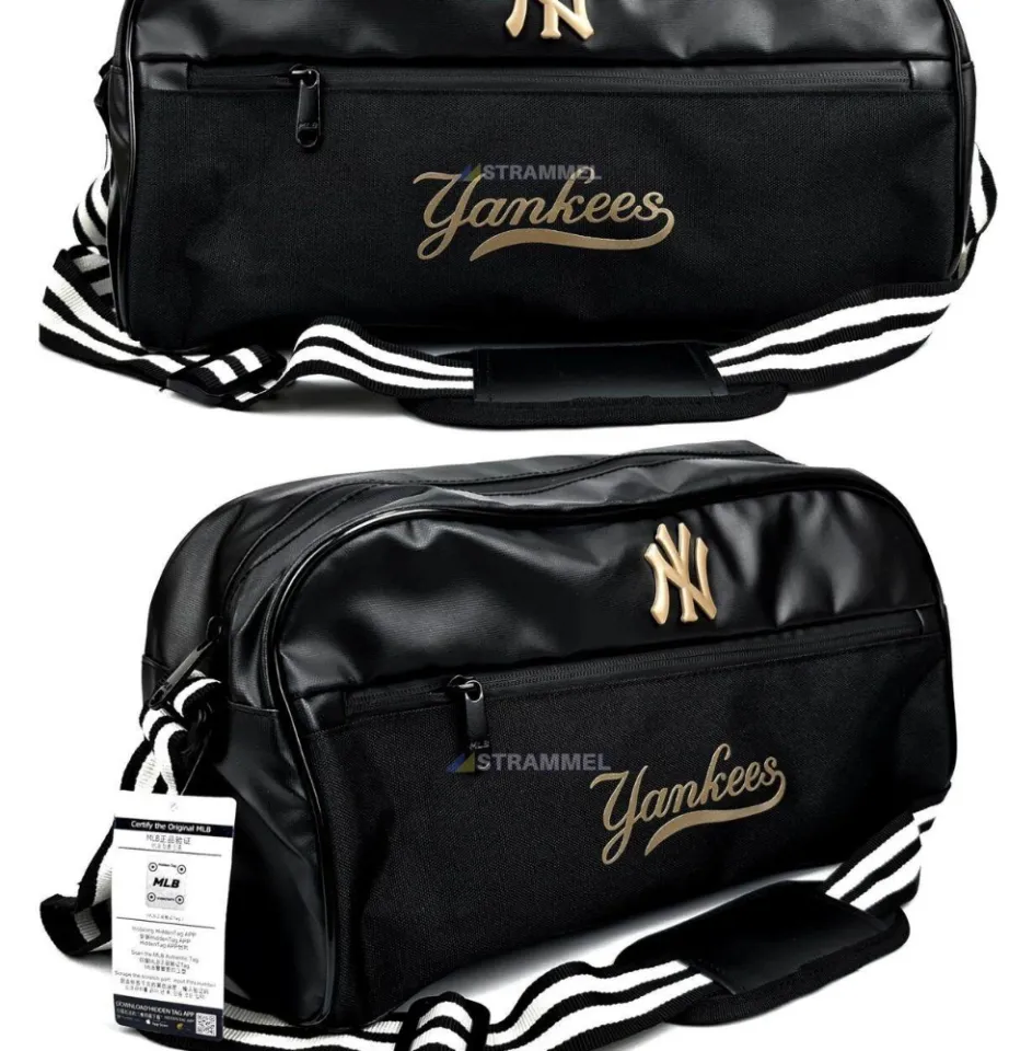 MLB New York Yankees 18 Litre Duffel Bag Duffle Weekender