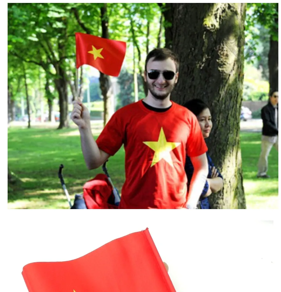 Mua bán cờ Việt Nam là vô cùng phổ biến và thuận tiện hơn bao giờ hết trong năm