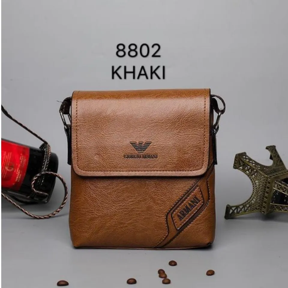 Emporio Armani BUSINESS FLAT MESSENGER BAG Black - Fast delivery | Spartoo  Europe ! - Bags Pouches / Clutches Men 198,00 €