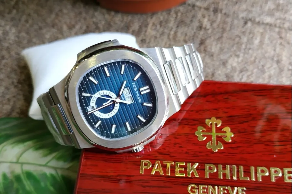 LAZADA ĐỒNG HỒ HÀNG HIỆU } ĐỒNG HỒ NAM NAUTILUS AUTOMATIC MẶT TRĂNG SAO DÂY  KIM LOẠI + THẺ BẢO HÀNH 18 THÁNG { BÁN BUÔN ORIENT SEIKO PATEK SK } |  