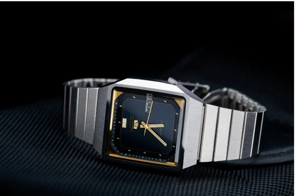 LAZADA ĐỒNG HỒ HÀNG HIỆU } Đồng Hồ Cơ Nam Seiko Automatic Chém Cạnh Full  Box { Bán buôn sk orient patek seiko} 