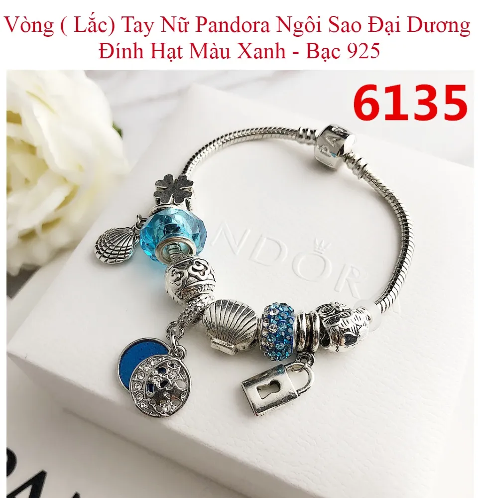 Vòng tay nữ pandora ngôi sao đại dương đính hạt màu xanh: Bạn yêu thích biển, yêu tout những vì sao trên bầu trời? Vòng tay nữ pandora ngôi sao đại dương đính hạt màu xanh sẽ khiến bạn cảm thấy như ở dưới đại dương, với thiết kế tinh tế và màu sắc độc đáo, nó sẽ khiến bạn trông thật nổi bật, quyến rũ.