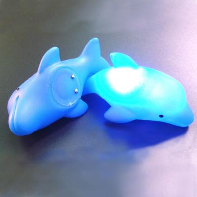1pcs Colorlful Change Color Touch LED Lighting Dolphin Nightlight Kids Bath Toys with Water induced Function