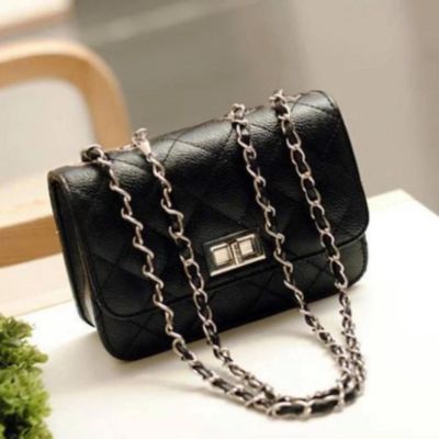 VB ลด60% Fashion Bag กระเป๋าหนัง กระเป๋าสะพายแฟชั่น กระเป๋าสะพายผู้หญิง No.0102 – Black