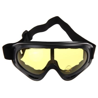 G2G แว่นตากันแดด กันฝุ่น สำหรับขี่มอเตอร์ไซค์ จักรยาน หรือ เล่นกีฬากลางแจ้ง กรอบดำ มีสายรัด เลนส์สีเหลือง จำนวน 1 ชิ้น