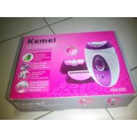 Kemei เครื่องกำจัดขนไฟฟ้า 3 in 1 ทั้งถอนและโกน รุ่น KM-205