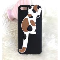 เคส ไอโฟน Case iPhone 5 5S / SE ( วัสดุ ยางนิ่มยืดหยุ่นได้ดี ปกป้องเครื่องได้ดีมาก ลายแมวน่ารัก ) Case Cover for Apple iPhone 5 5S / SE