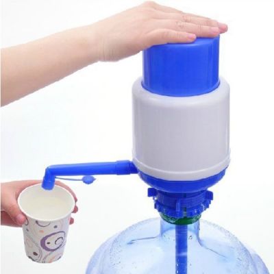 ที่ปั๊มน้ำ แบบมือกด Drinking Water Pump ใส่ในถังน้ำ 20 ลิตร ไม่ต้องยกให้เมื่อย ใช้ง่าย กดง่าย แป้นกดใหญ่