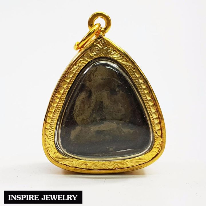 inspire-jewelry-จี้พระปิดตา-เลี่ยมกรอบทอง-24k-ลงยาคุณภาพ-พุทธคุณในเรื่องของเมตตา-มหานิยม-ช่วยป้องกัน-แคล้วคลาดจากเรื่องร้ายๆ-พร้อมถุงกำมะหยี่