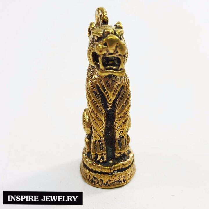 inspire-jewelry-เสือนั่งแท่นขับไล่สิ่งอัปมงคล-เสริมยศตำแหน่งการงาน-เสริมมหาเสน่ห์-เนื้อทองเหลือง-ขนาด-3-cm-x-1-5-cm