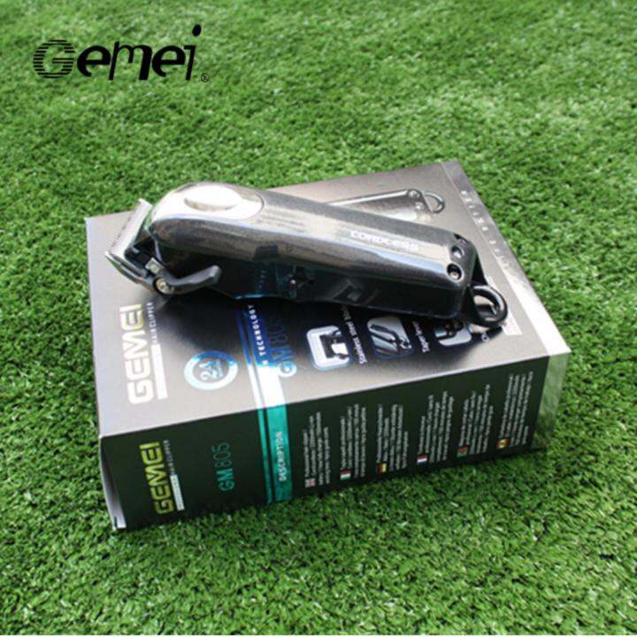 gemei-ปัตตาเลี่ยนไร้สายมีครีบ-ใบมีดสเตนเลส-gm-805-แบตเตอรี่ลิเที่ยมไออน-2-200-mah-ใช้งาน-150-นาที-พร้อมหวีรองตัด-4-ขนาด-สีดำ