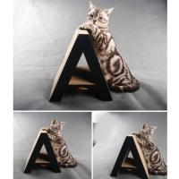 Cat Accessories Cat Scratch Board เตียงลับเล็บแมว รูปอักษรตัว A