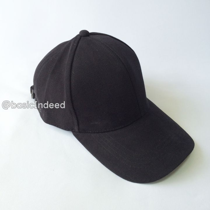 basic-indeed-หมวกแก๊ปสีพื้นทรงสวย-ดำ