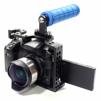 อุปกรณ์เสริมกล้อง Camera Cage C7 เคจกล้อง สำหรับกล้อง Panasonic Lumix GH3 GH4 ไว้ต่ออุุปกรณ์เสริม
