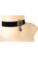 TANITTgems Vintage Black Onyx Crystals Velvet short Necklace